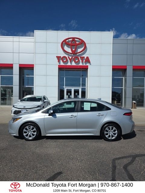 Used 2025 Toyota Corolla LE Sedan