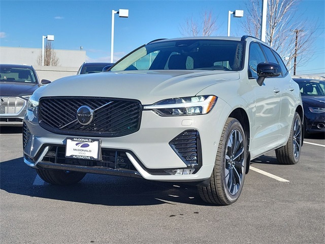 New 2026 Volvo XC60 B5 Plus SUV
