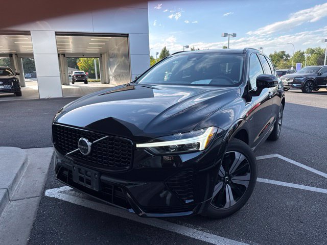 Used 2024 Volvo XC60 plug-in hybrid T8 Plus Dark SUV