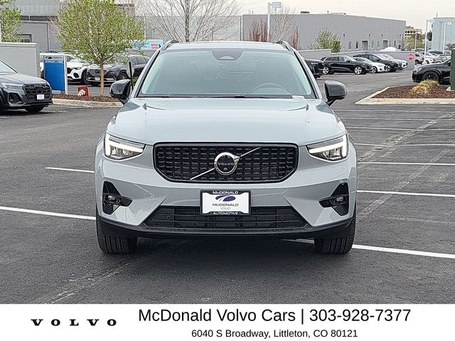 New 2026 Volvo XC40 B5 Plus SUV