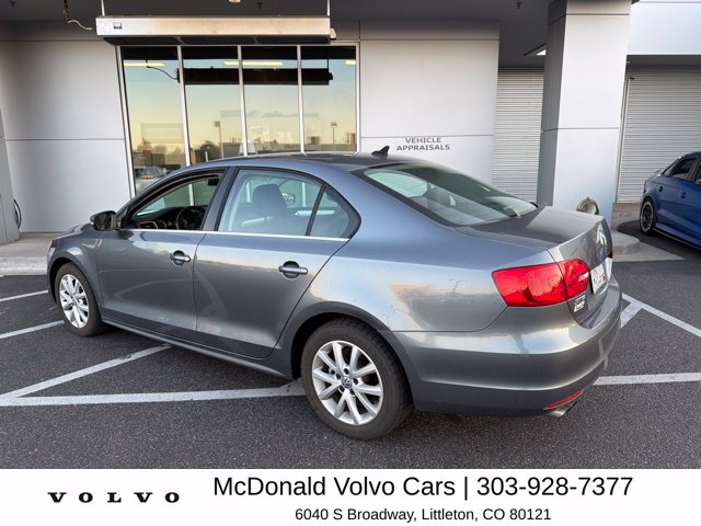Used 2014 Volkswagen Jetta 1.8T SE Sedan