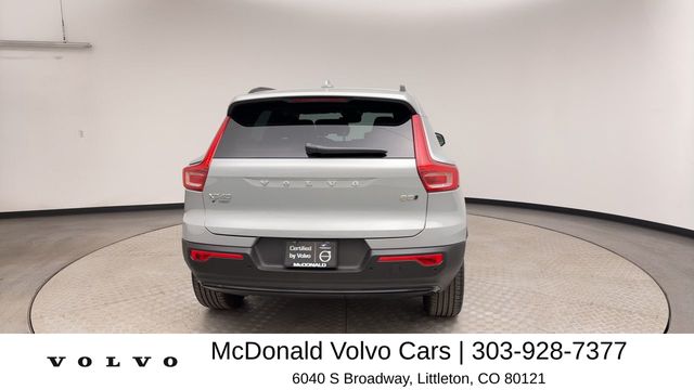 New 2026 Volvo XC40 B5 Plus SUV