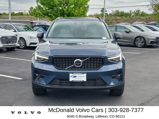 New 2026 Volvo XC40 B5 Ultra SUV