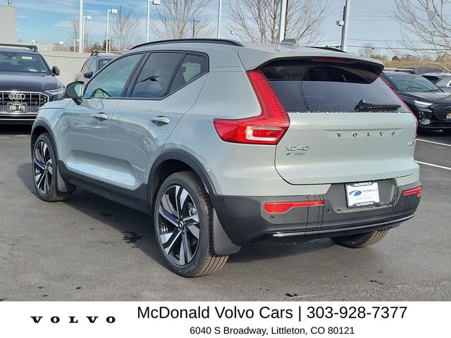 New 2026 Volvo XC40 B5 Ultra SUV