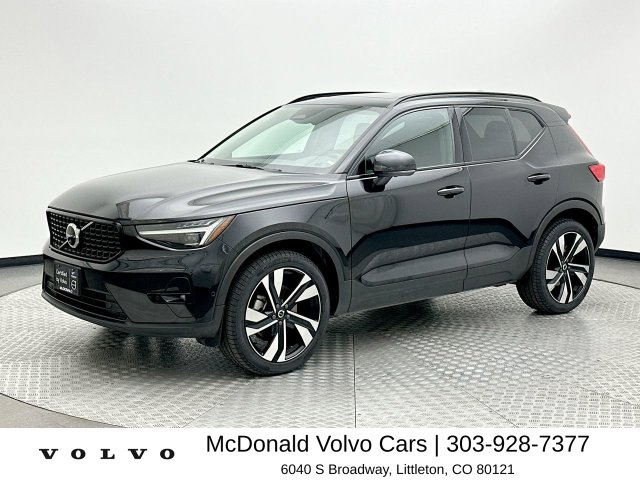  Volvo XC40