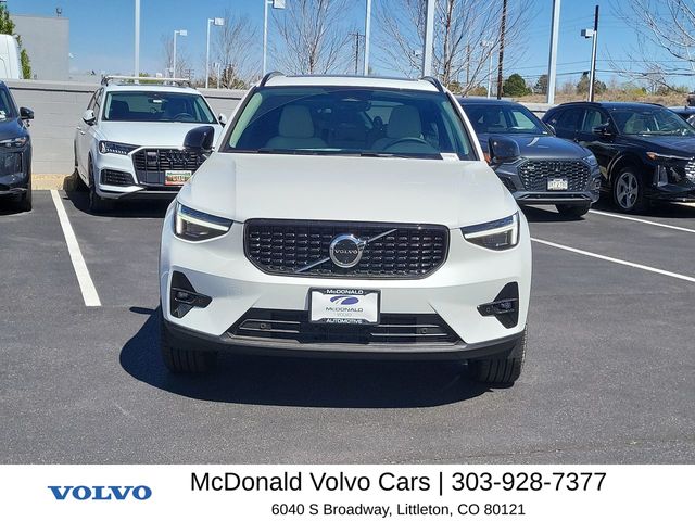 New 2026 Volvo XC40 B5 Ultra SUV
