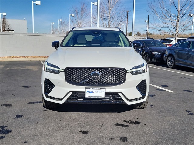 New 2026 Volvo XC60 plug-in hybrid T8 Ultra SUV