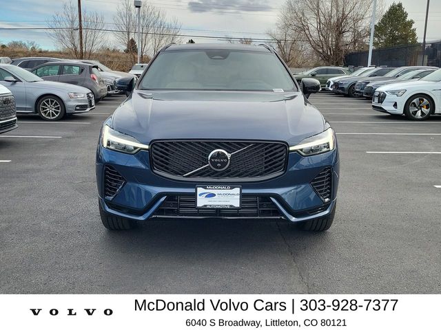 New 2026 Volvo XC60 plug-in hybrid T8 Plus SUV