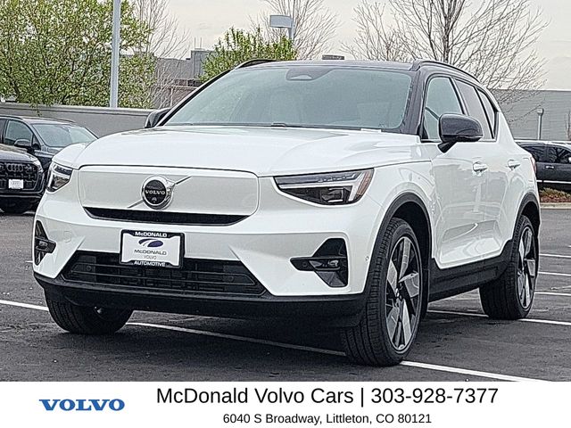 New 2026 Volvo EX40 Twin Motor Plus SUV