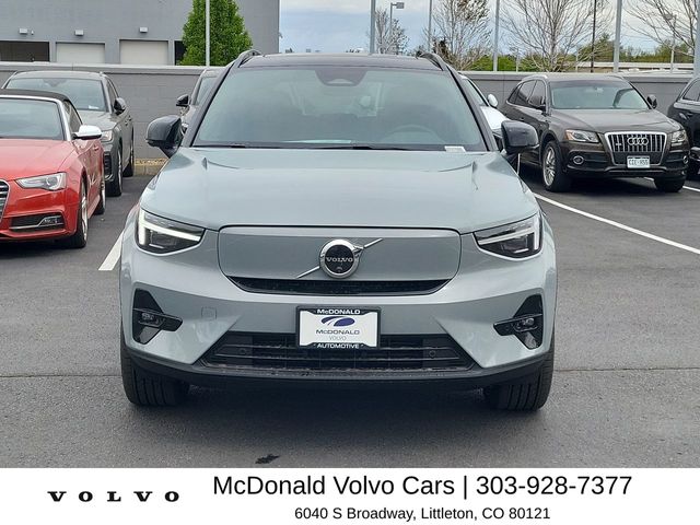New 2026 Volvo EX40 Twin Motor Plus SUV