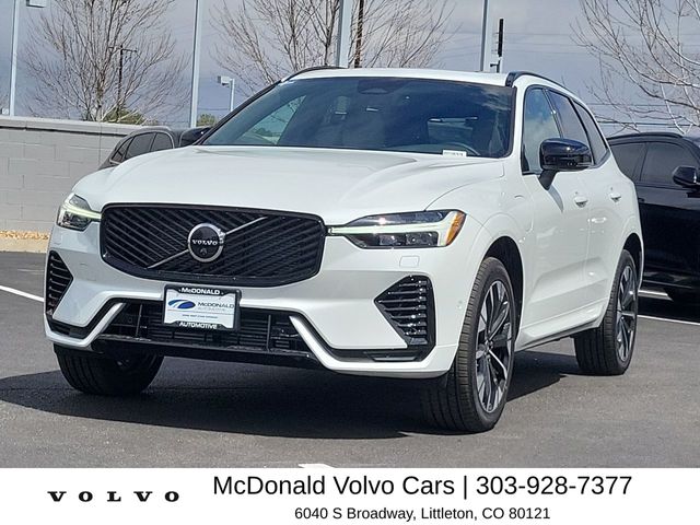 New 2026 Volvo XC60 plug-in hybrid T8 Plus SUV