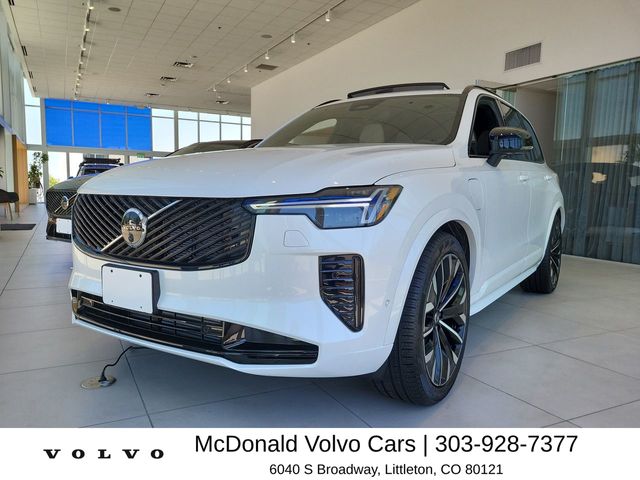  Volvo XC90 plug-in hybrid