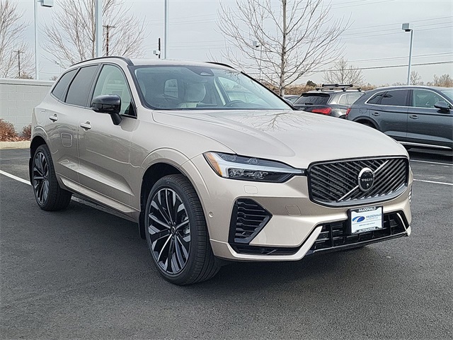 New 2026 Volvo XC60 plug-in hybrid T8 Ultra SUV