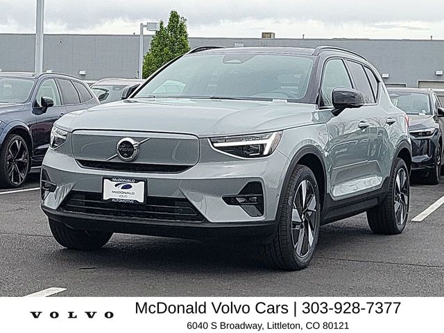 New 2026 Volvo EX40 Twin Motor Plus SUV