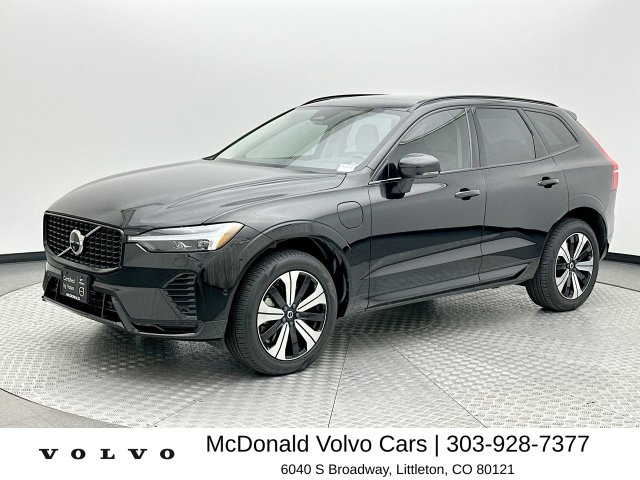 Used 2025 Volvo XC60 plug-in hybrid T8 Plus SUV