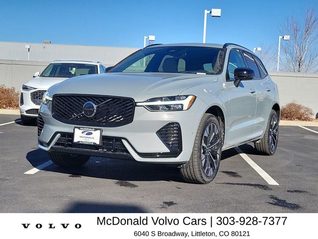New 2026 Volvo XC60 plug-in hybrid T8 Plus SUV