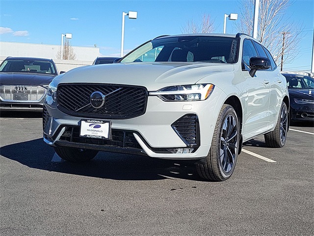 New 2026 Volvo XC60 B5 Plus SUV