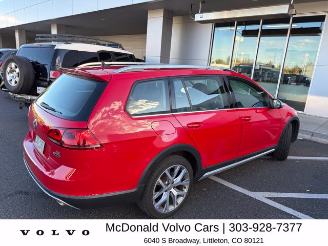 Used 2017 Volkswagen Golf Alltrack TSI SEL Wagon