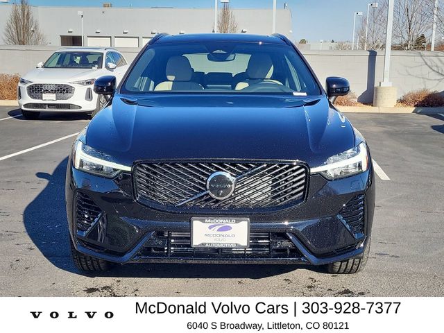 New 2026 Volvo XC60 plug-in hybrid T8 Plus SUV