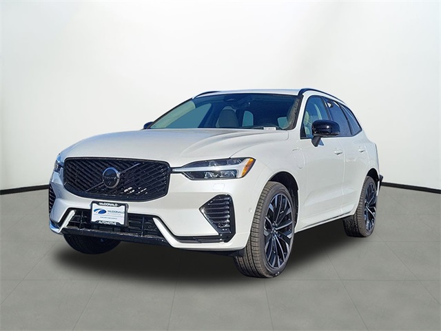  Volvo XC60 plug-in hybrid