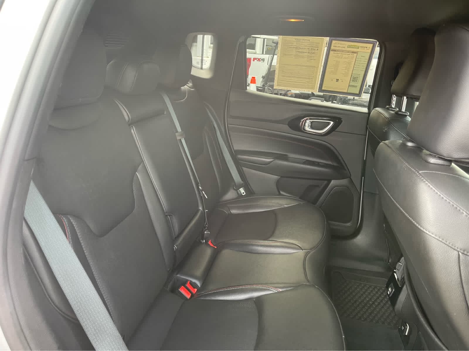 2025 Jeep Compass Trailhawk - Photo 24