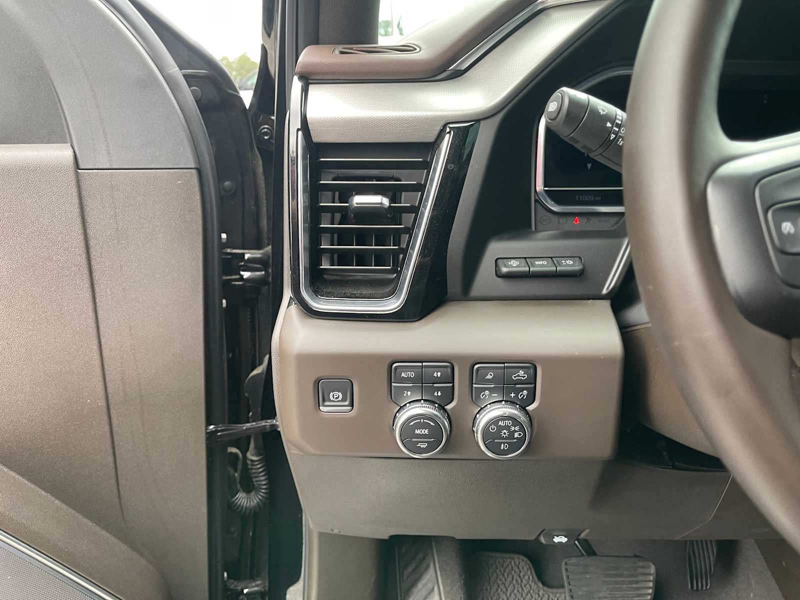 2025 GMC Sierra 1500 Denali - Photo 14
