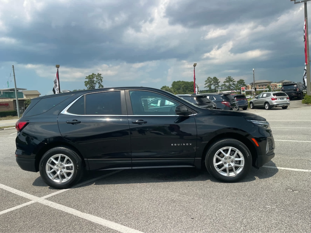 Used 2024 Chevrolet Equinox LT SUV