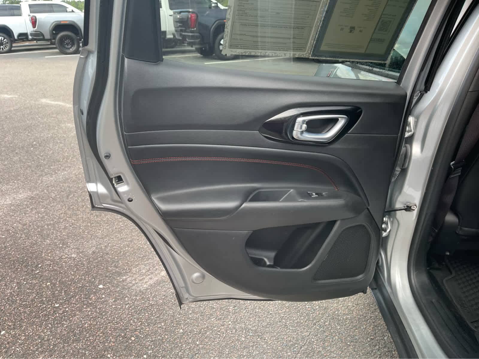 2025 Jeep Compass Trailhawk - Photo 19