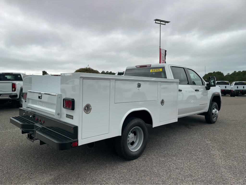 New 2026 GMC Sierra 3500 HD Chassis Cab Pro Truck