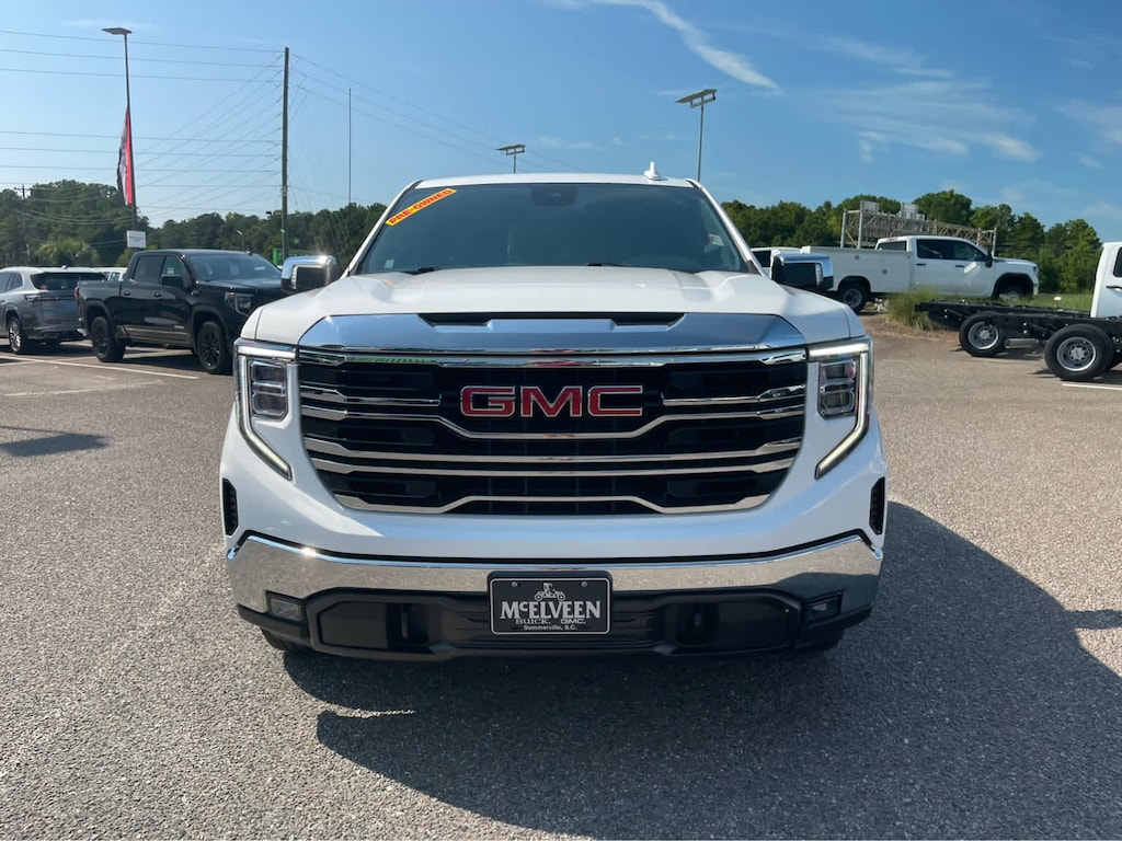 Used 2025 GMC Sierra 1500 SLT Truck