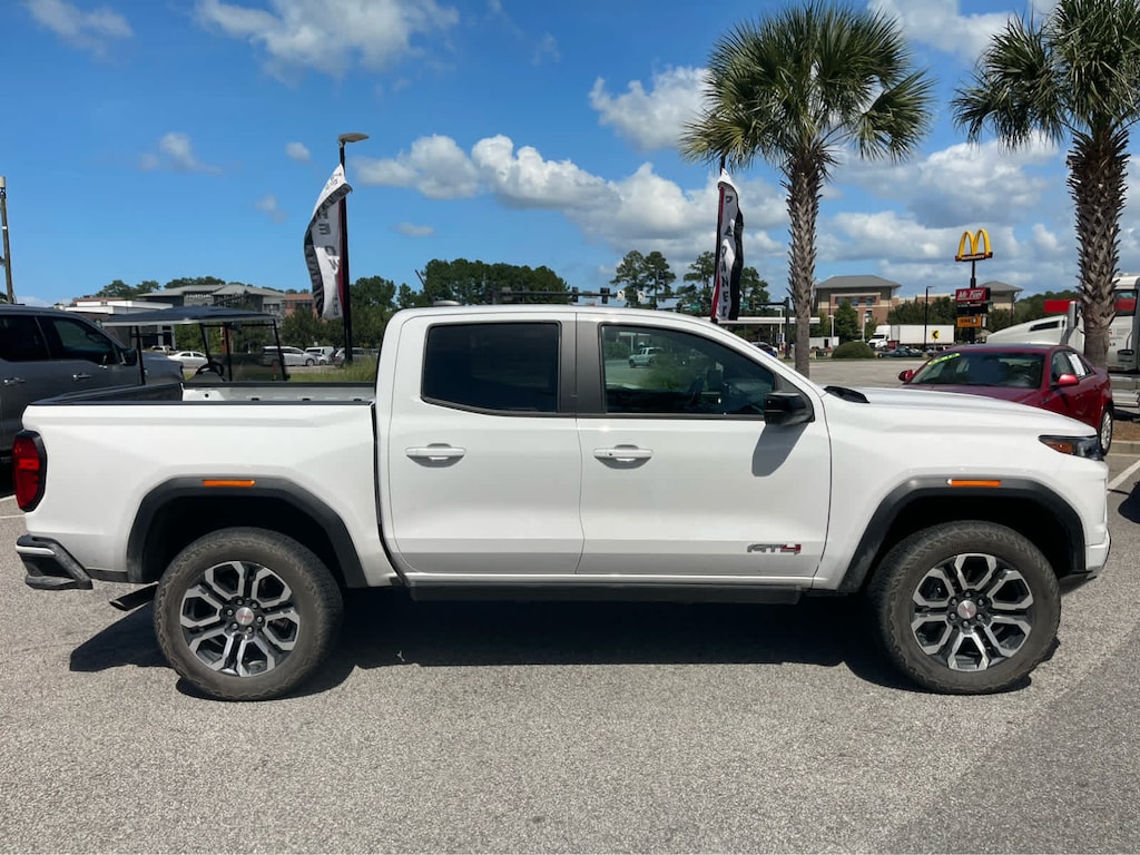 Used 2023 GMC Canyon 4WD AT4 Truck
