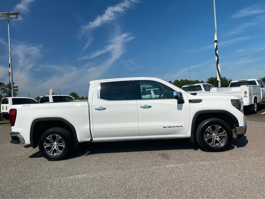 Used 2025 GMC Sierra 1500 SLT Truck