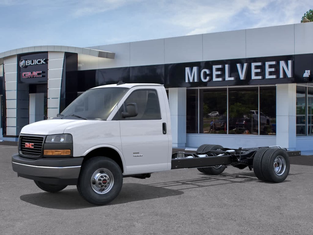 New 2026 GMC Savana Cutaway 3500 1WT Cutaway Van