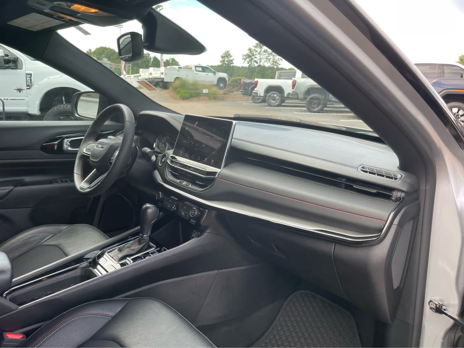 2025 Jeep Compass Trailhawk - Photo 28