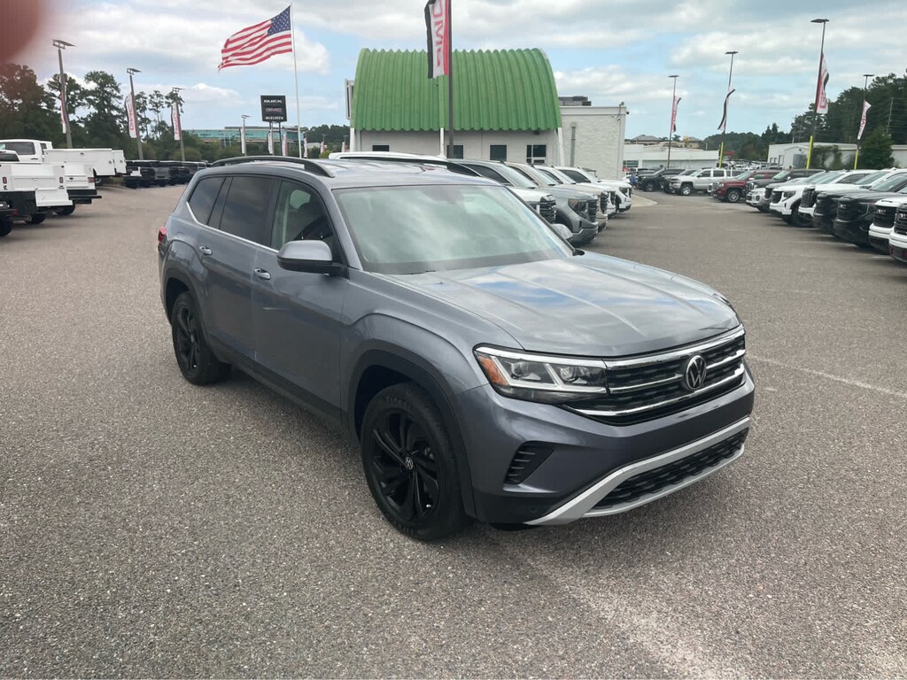 Used 2022 Volkswagen Atlas 3.6L V6 SE w/Technology