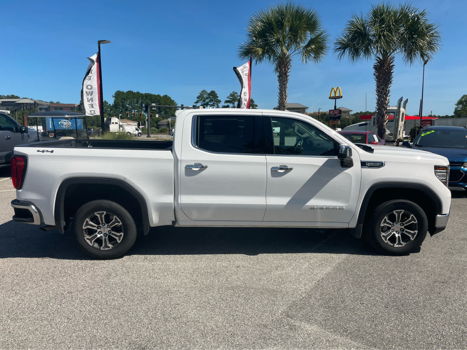 Used 2025 GMC Sierra 1500 SLT Truck