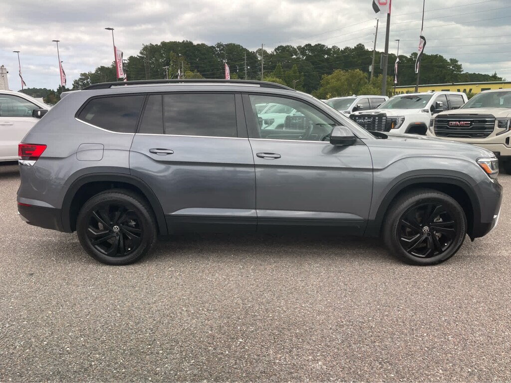 Used 2022 Volkswagen Atlas 3.6L V6 SE w/Technology