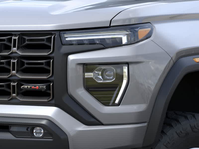 2026 GMC Canyon AT4X - Photo 10