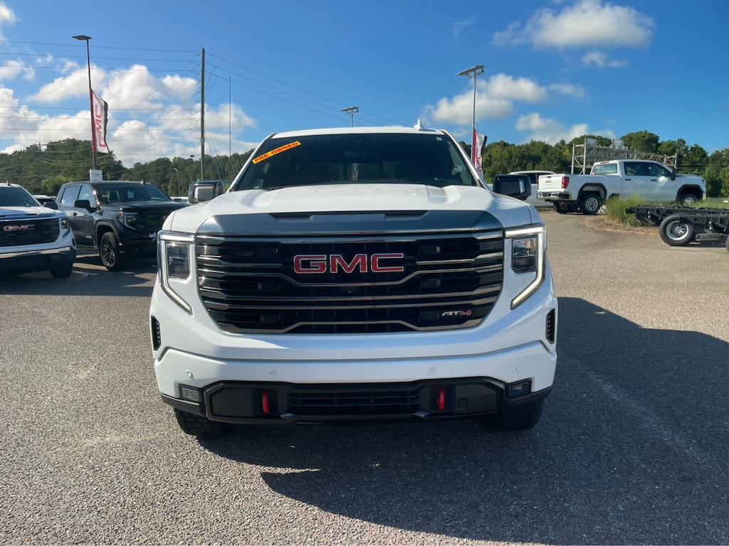 Used 2023 GMC Sierra 1500 AT4 Truck