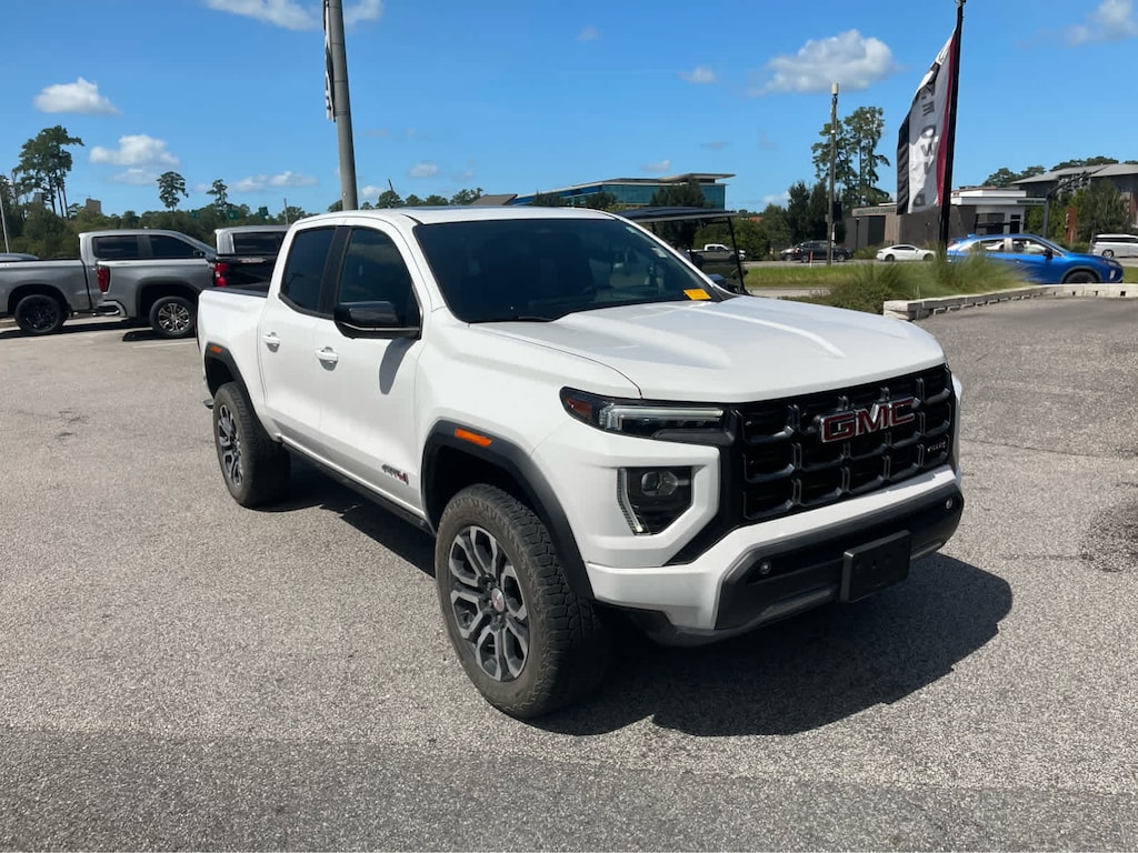 Used 2023 GMC Canyon 4WD AT4 Truck