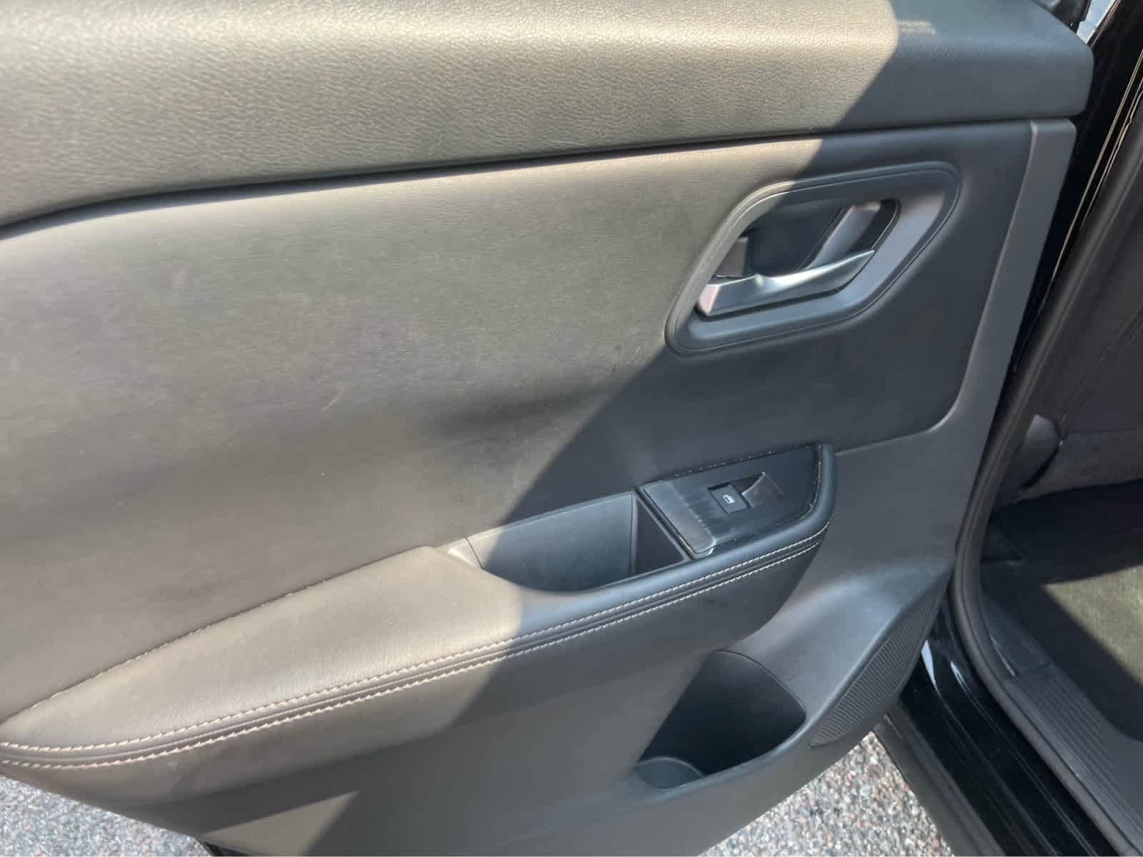 2025 Nissan Rogue SV - Photo 20