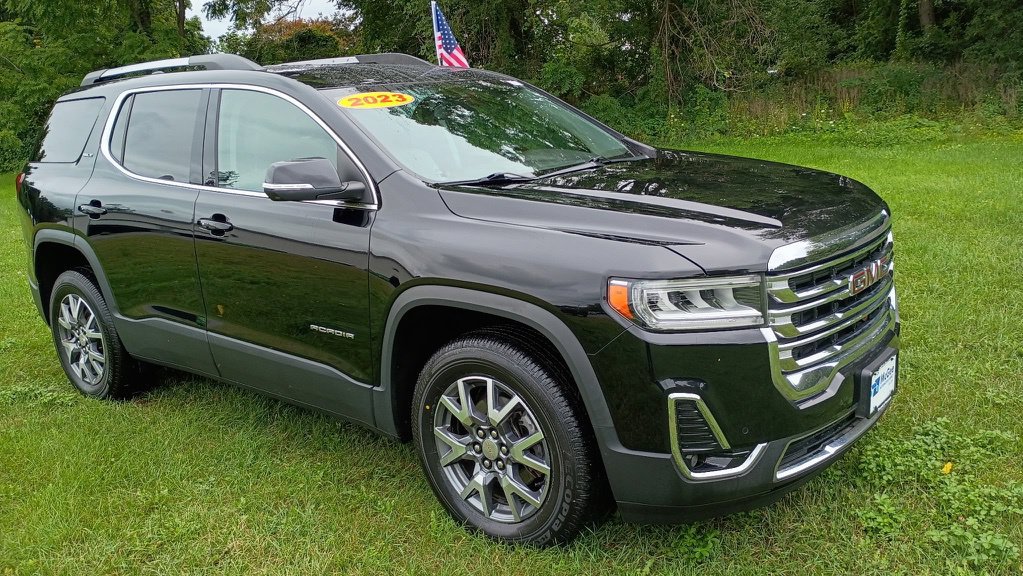 2023 GMC Acadia