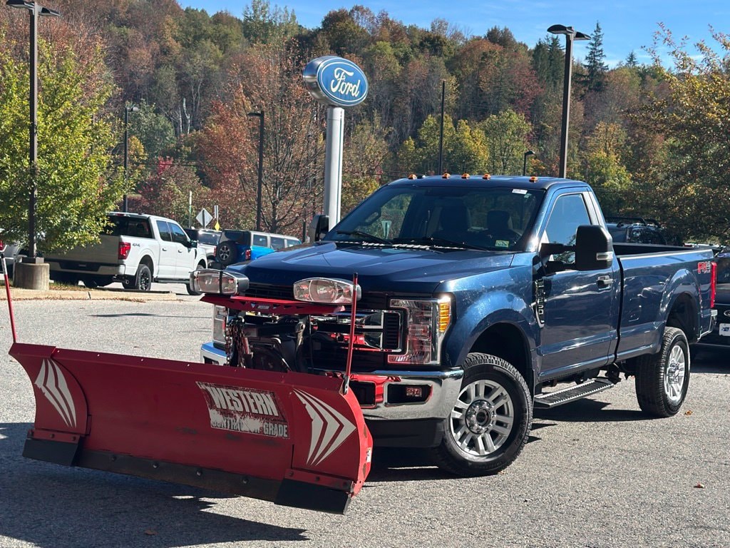 2017 Ford F-350 Super Duty XLT