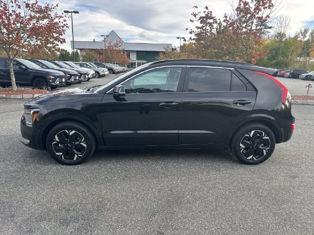 Used 2025 Kia Niro Wind with VIN KNDCR3L18S5138206 for sale in Lebanon, NH
