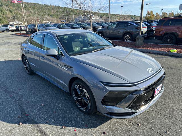 2026 Hyundai Sonata SEL - Photo 6