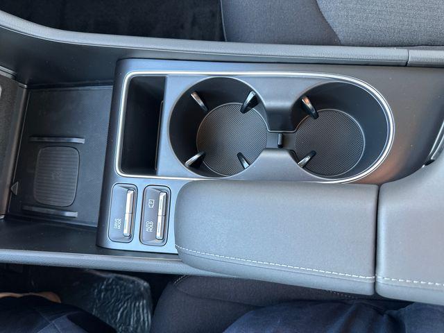 2026 Hyundai Sonata SEL - Photo 16