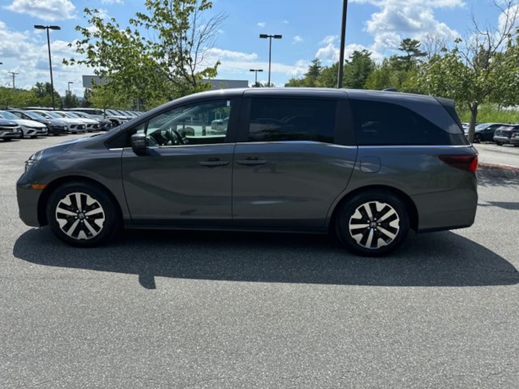 Used 2025 Honda Odyssey EX-L Minivan/Van
