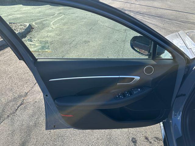 2026 Hyundai Sonata SEL - Photo 9