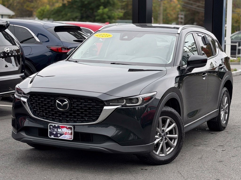 2023 Mazda CX-5 S Preferred package
