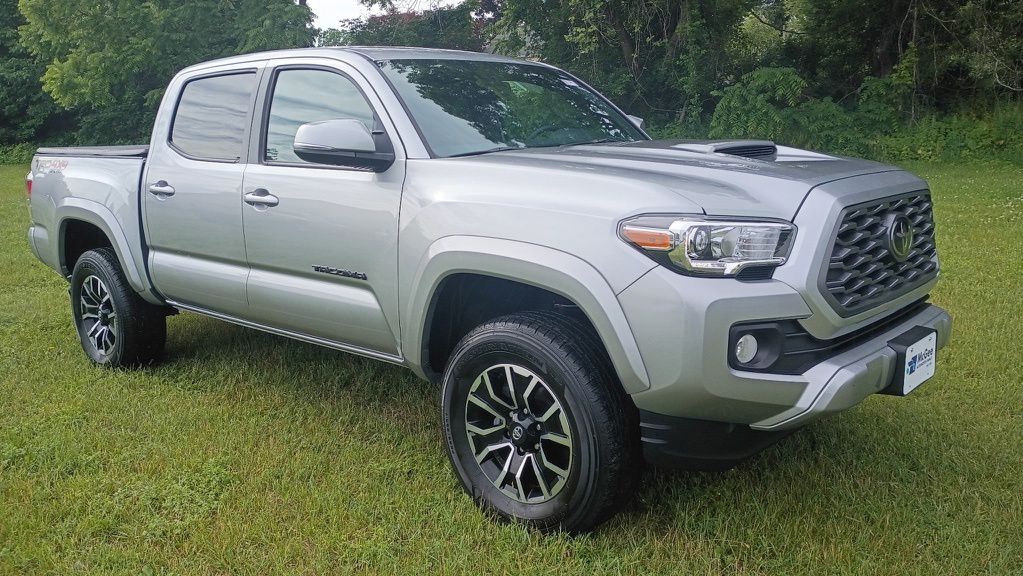 2023 Toyota Tacoma TRD Sport